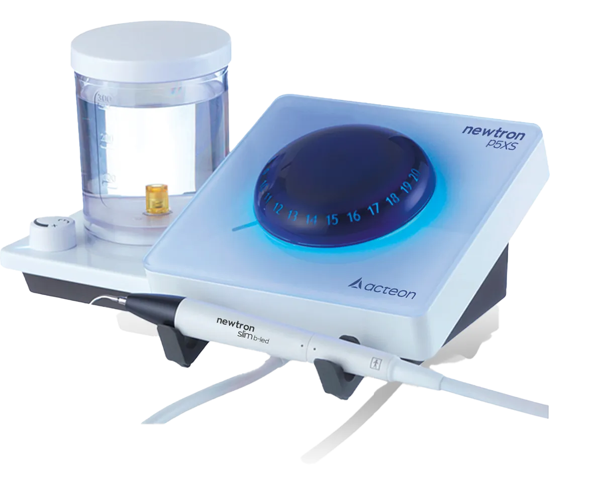 ACTEON Newtron P5XS ultrasonic scaler with reservoir and handpiece