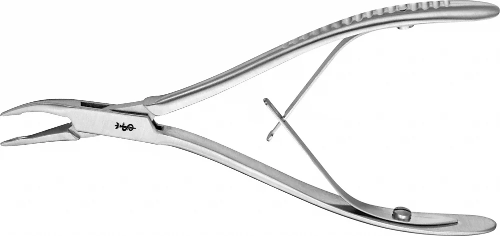 B. Braun FRIEDMANN Bone Rongeur, curved, 140 mm (5 1/2"), blade length: 7.50 mm, jaw width: 1.70 mm (FO407R)