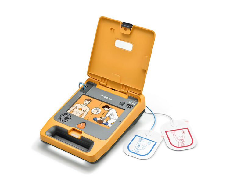 Mindray BeneHeart C1A semi-automatic automated external defibrillator with pads