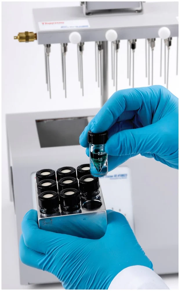 Reacti-Vial™ Small Glass Reaction Vials
